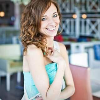 Je v zahraničí a tak je to nekonečná cesta